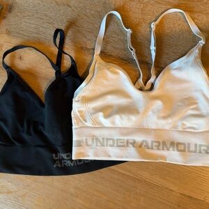 Under Armour Sports Bra Bundle Size Medium Black & White